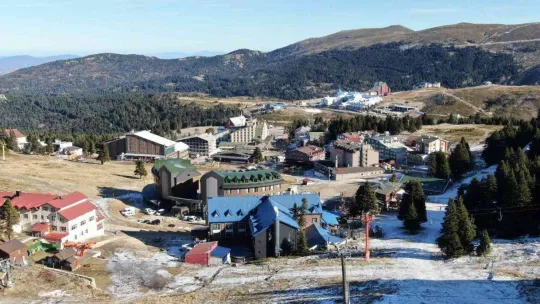Uludağ yeni yıla kar olmadan giriyor