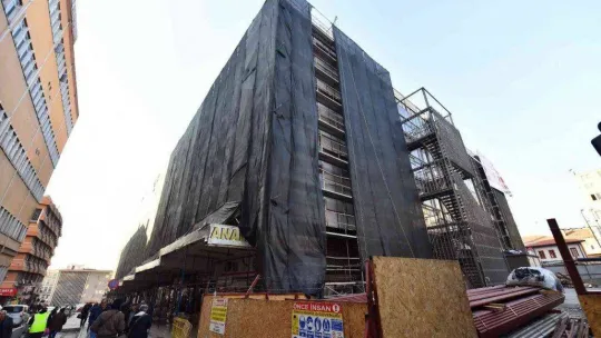 Ulus'ta dönüşüm sürüyor: 60 yıllık tarihi Anafartalar Çarşısı yenileniyor