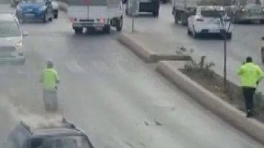 Ümraniye'de cinnet getiren şahıs aracını ateşe verdi: 1 ölü, 3 yaralı