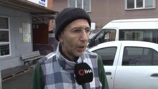 Ümraniye'de terminal hırsızları iş başında: Yaşlı yolcunun cüzdanını çaldılar