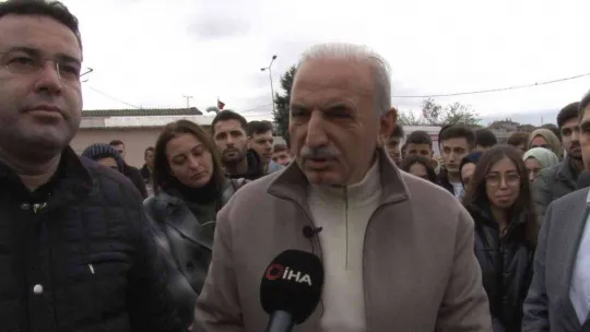 Ümraniyeli gençlerden hayvan bakımevine ziyaret