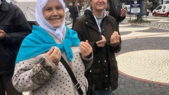 Umre yolcuları kutsal topraklara uğurlandı