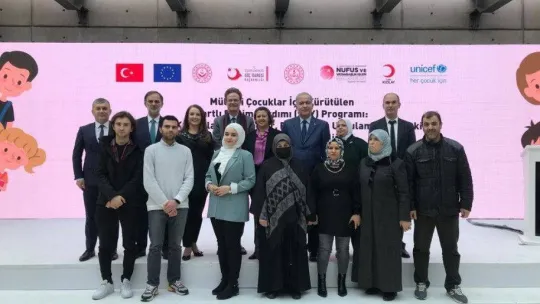 UNICEF'ten mülteci çocukların sorunlarına çözüm olacak program