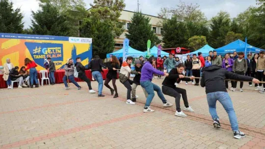Üniversite öğrencileri bu etkinlikle kaynaşıyor