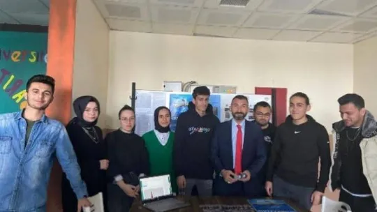 Üniversiteli öğrencilerden okuma alışkanlığını geliştiren proje