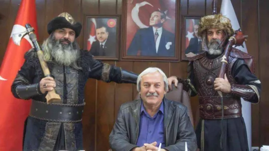 Ünlü dizilerde rol alan sanatçılar Osmaneli'de