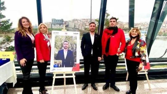 Ünlü isimler otizmli çocukların objektifinde