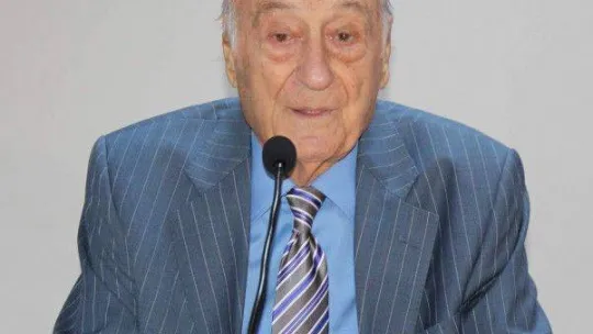 Ünlü sunucu Halit Kıvanç hayatını kaybetti