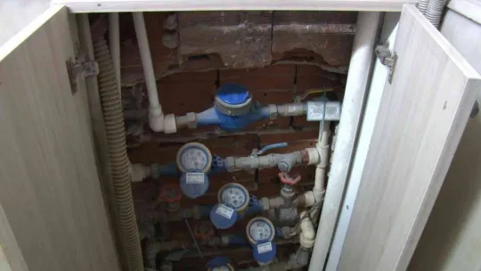 Üsküdar'da 'yaşıyorum' tepkisi: İSKİ 'öldün' dedi, suyunu kesti