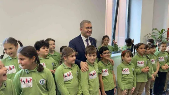 Üsküdar'da engelli bireyler Engelsiz Yaşam Merkezi'nde buluştu