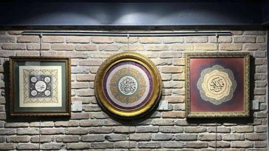 Üsküdar'da Türk topraklarından doğan sanatın sır perdeleri aralandı