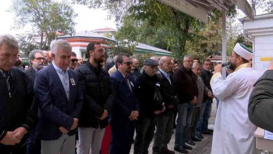 Usta oyuncu İsmail İncekara son yolculuğuna uğurlandı