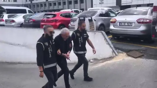 Uzun süredir aranan suç örgütü lideri İstanbul'da yakalandı