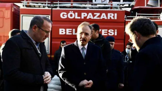 Vali Kızılkaya bir kişinin hayatını kaybettiği yangın bölgesinde inceleme yaptı