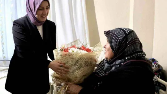 Vali Kızılkaya'dan şehit ailelerine ziyaret