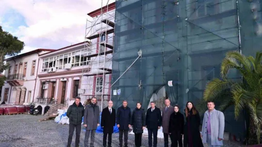 Vali Şıldak restorasyon çalışmalarını inceledi