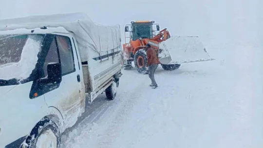 Van'da hasta kurtarma operasyonu