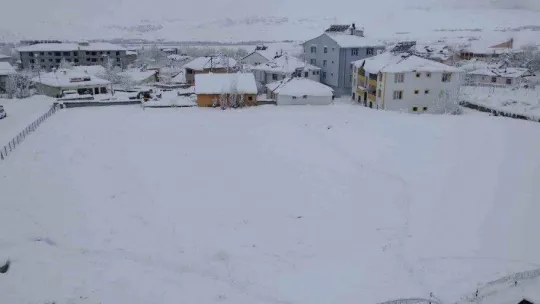 Varto'da 99 köy ve 50 mezranın yolu ulaşıma kapandı