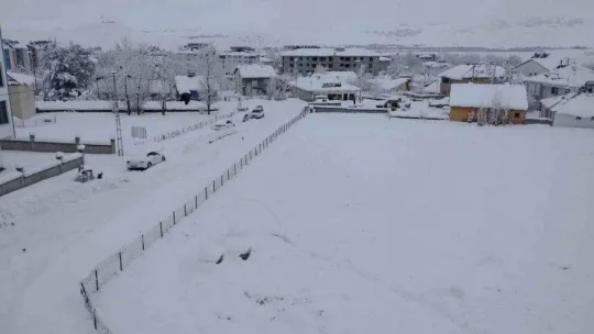 Varto'da 99 köy ve 50 mezranın yolu ulaşıma kapandı