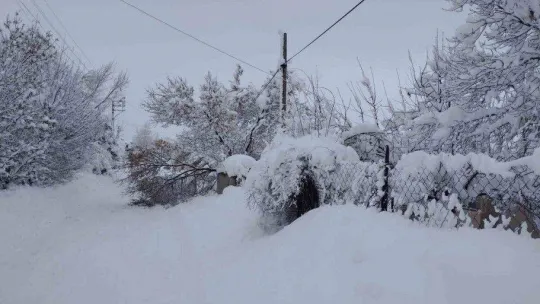 Varto'da 99 köy ve 50 mezranın yolu ulaşıma kapandı