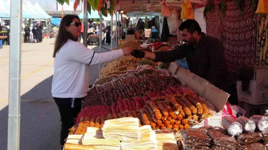 Vatandaşlar bu festivalde baklavaya da doyacak kebaba da
