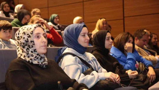 Volkan Konak, Maltepeli gençlerle buluştu