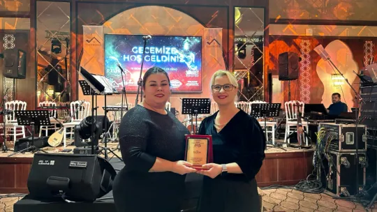 Gazeteciler doyasıya eğlendi