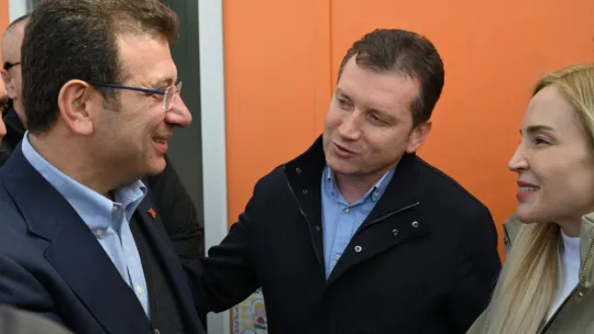 İmamoğlu ve Balcıoğlu Depremzedelerle Buluştu