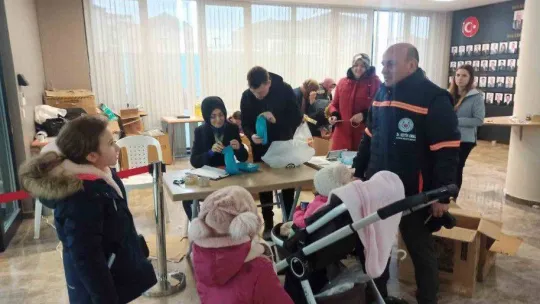 Yalova Altınova, depremzedeler için tek yürek oldu