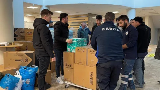 Yalova Altınova, depremzedeler için tek yürek oldu