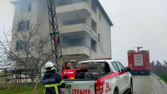Yalova Çiftlikköy'de apartman dairesi yangını korkuttu