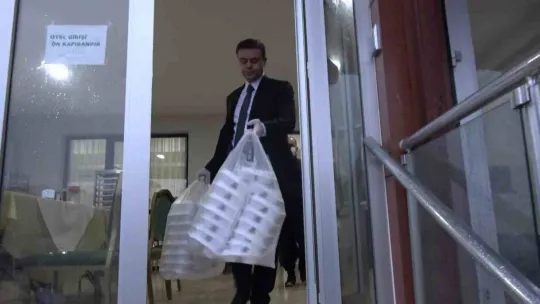 Yalova'da 8 bin 81 öğrenciye ücretsiz yemek dağıtımı başladı