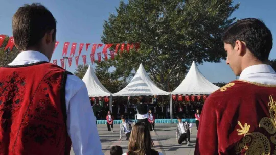 Yalova'da Cumhuriyet Bayramı coşkusu