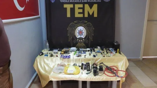 Yalova'da DEAŞ'ın bomba uzmanı evindeki patlayıcı malzemelerle yakalandı