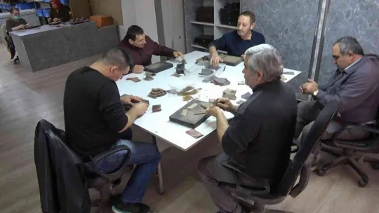 Yalova'da engelliler ahşap tabanca kabzesi kursu