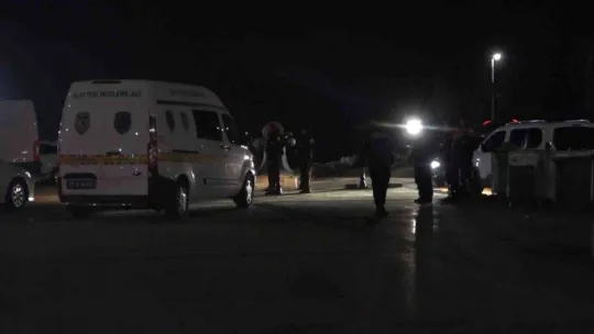 Yalova'da tabancalı bıçaklı kavga: 1 yaralı