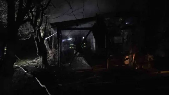 Yalova'da tek katlı müstakil ev küle döndü