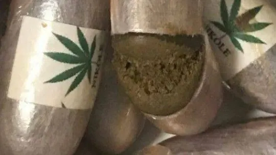 Yalova'da yakalanan Faslı turistin midesinden 1,5 kilo esrar çıktı