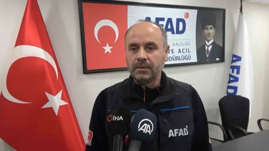 Yalova'dan deprem bölgesine 10 tır çadır, 12 araç ile 115 arama kurtarma personeli gönderildi