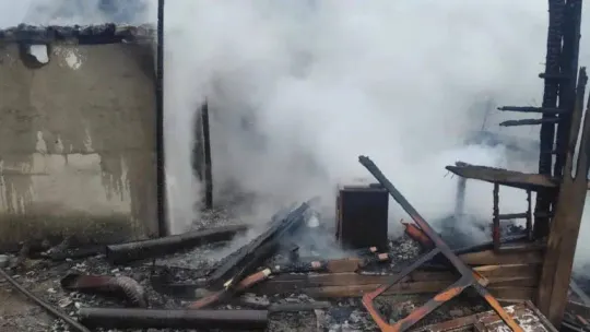 Yalova Esenköy'de baraka yangını