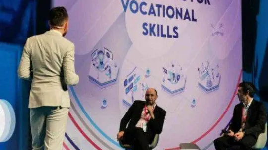 Yalova Üniversitesi Altınova MYO uluslararası forumda örnek gösterildi