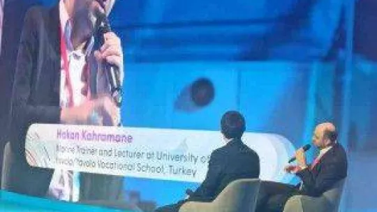 Yalova Üniversitesi Altınova MYO uluslararası forumda örnek gösterildi