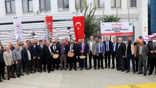 Yalovalı çiftçilere 135 ton buğday ve arpa tohumu dağıtıldı