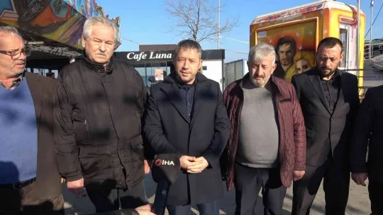 Yalovalı hayırseverden ihtiyaç sahibi çocuklara ayakkabı yardımı