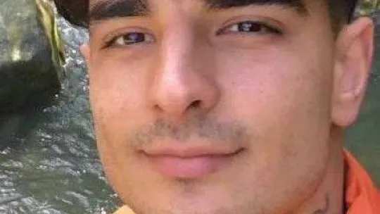 Yangında hayatını kaybedenler son yolculuğuna uğurlandı