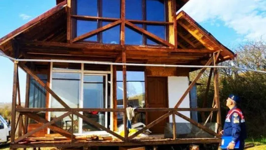 Yapı ruhsatı olmadan inşaat yapan 142 kişiye idari işlem uygulandı