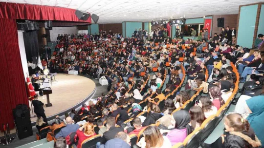 Yapımcı Birol Güven: 'Bu yüzyıl, Türkiye yüzyılı olacak diyorsak, içerik üretmek zorundayız'