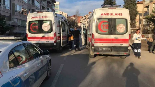 Yaralanan kurye hastaneye kaldırıldı