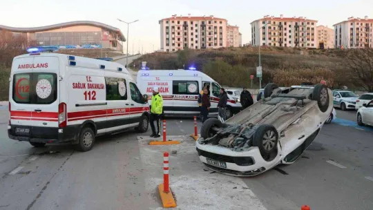 Yaralı baba ve kızı kurtarmak için zamanla yarıştılar