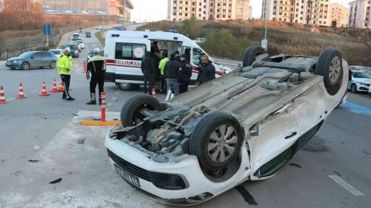 Yaralı baba ve kızı kurtarmak için zamanla yarıştılar